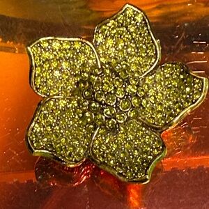 Hollycraft Golden Pave Floral Blossom Figural Pin Brooch